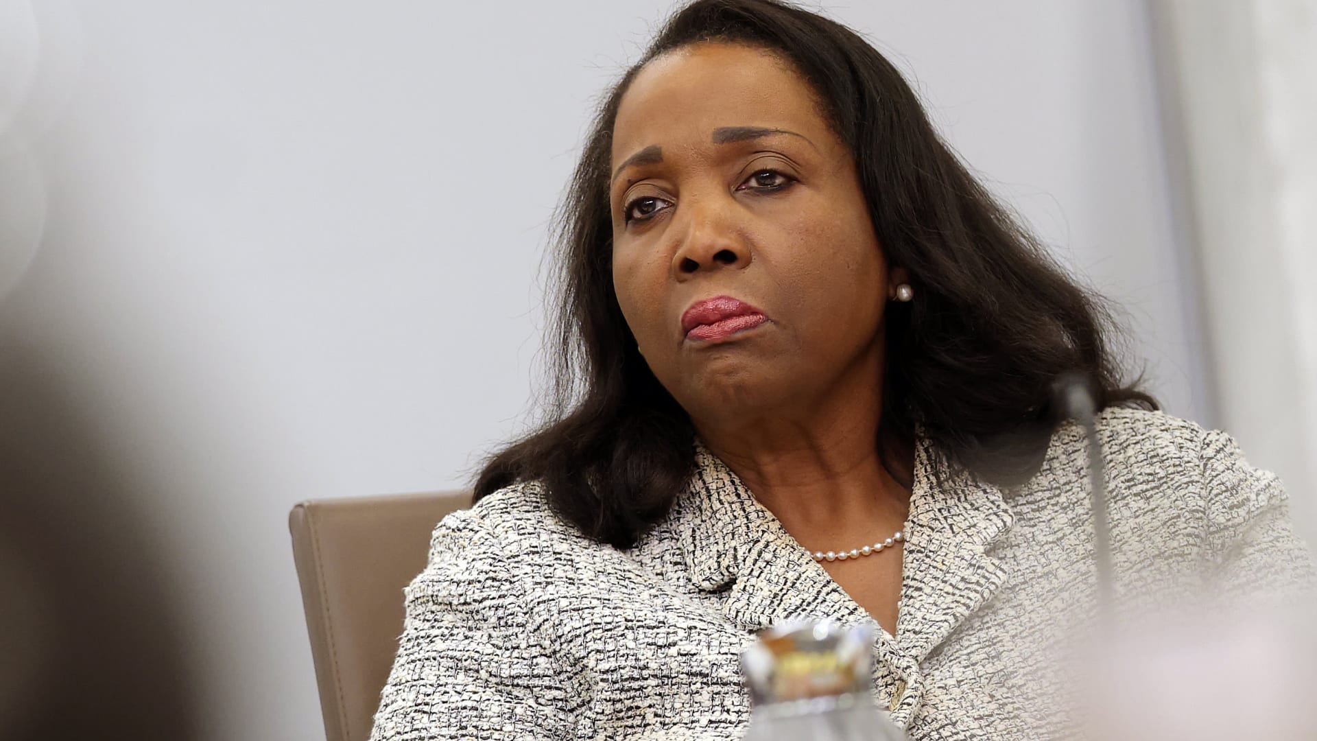 Cook’s Lawyer Challenges Trump’s Attempt to Remove Fed Governor